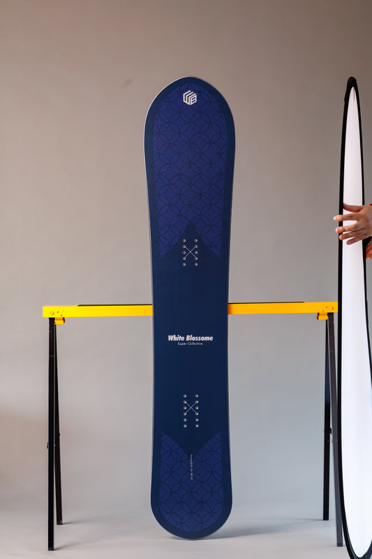 [予約販売]White Blossome Turning Blue 26-27モデル Made in Japan