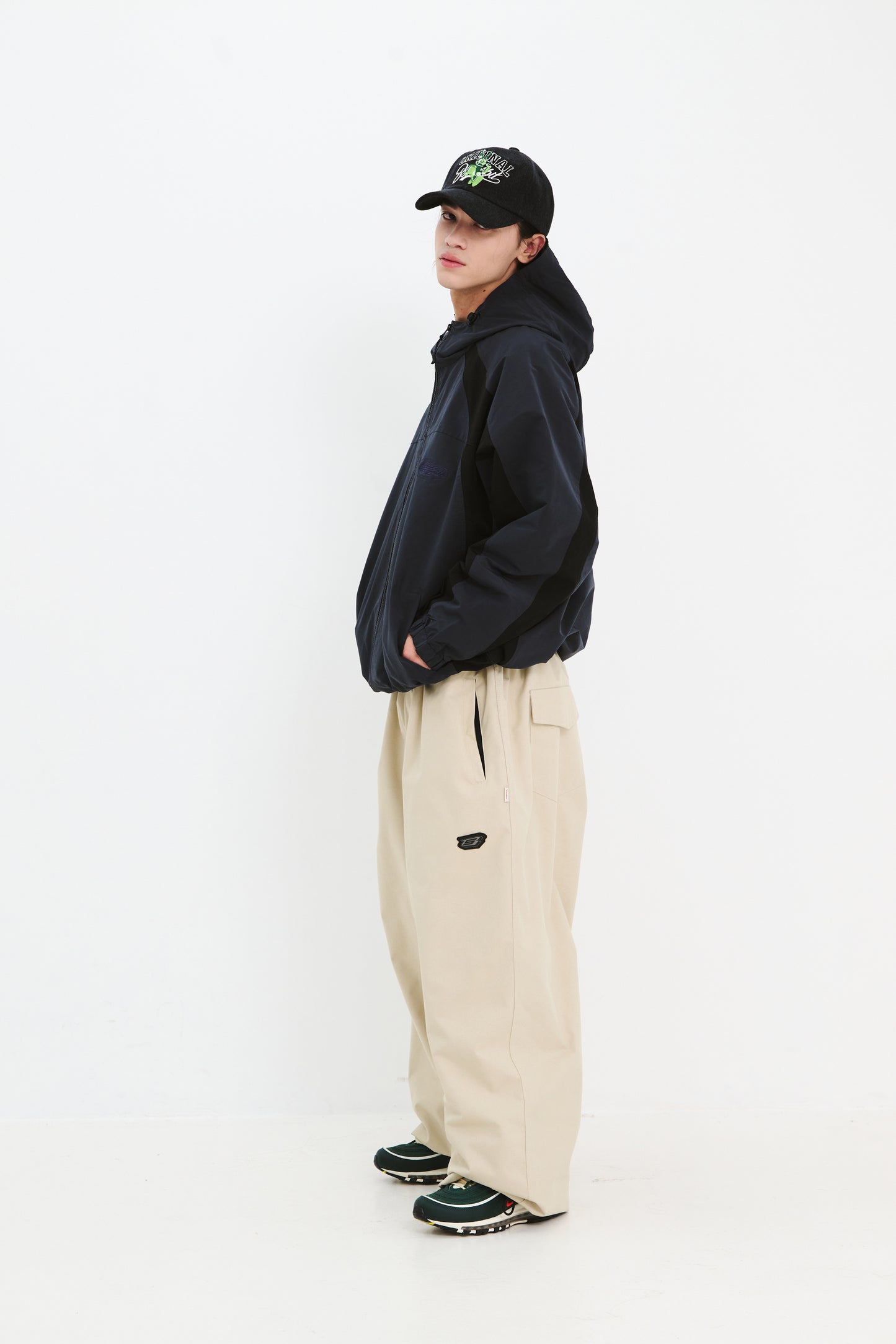 BSRABBIT LOGO SUPER WIDE VENTILATION PANTS BEIGE BSR2425FWPT048