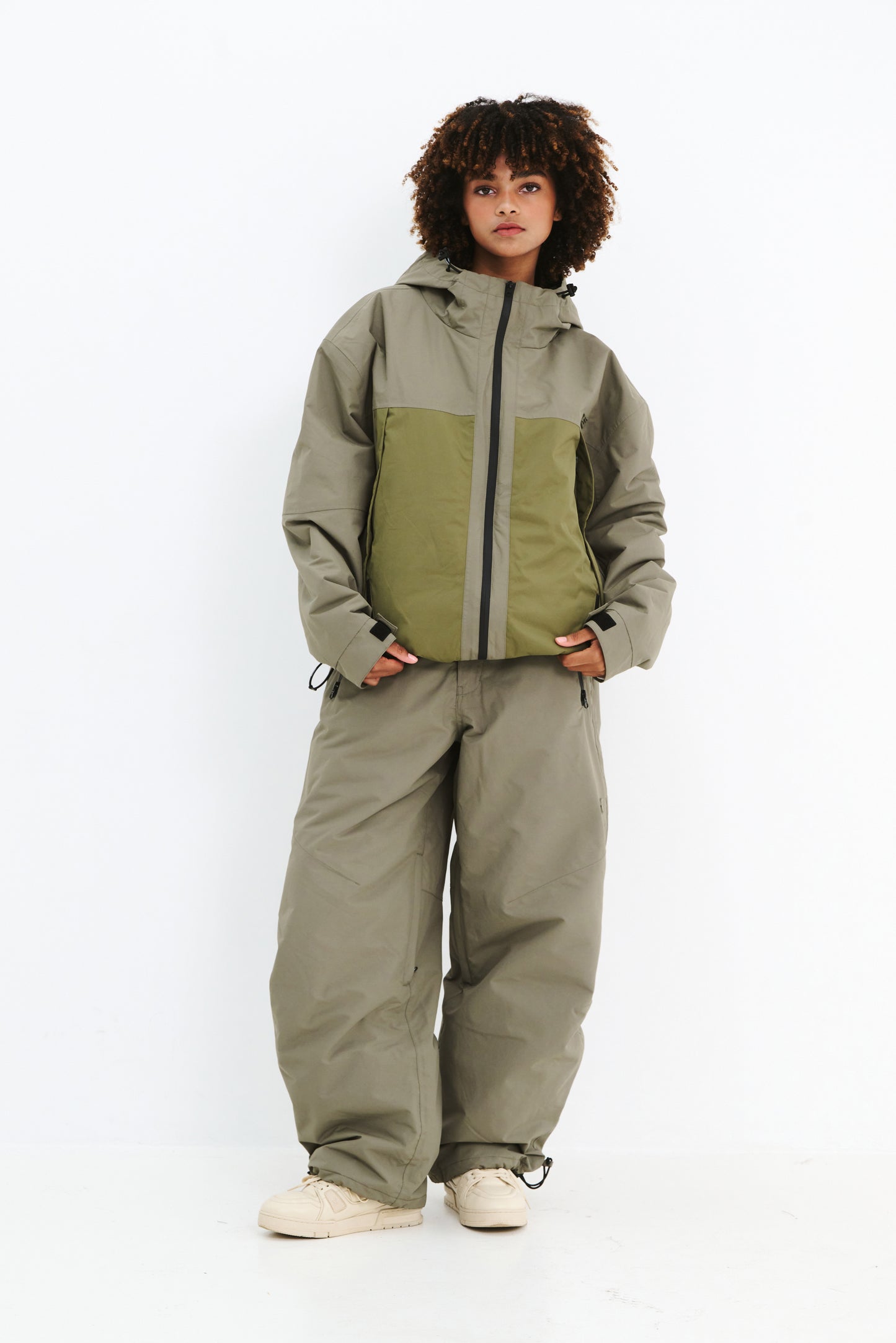 BSRABBIT SPECIAL HOODED SEAM SEALING JACKET KHAKI BSR2425FWJK001