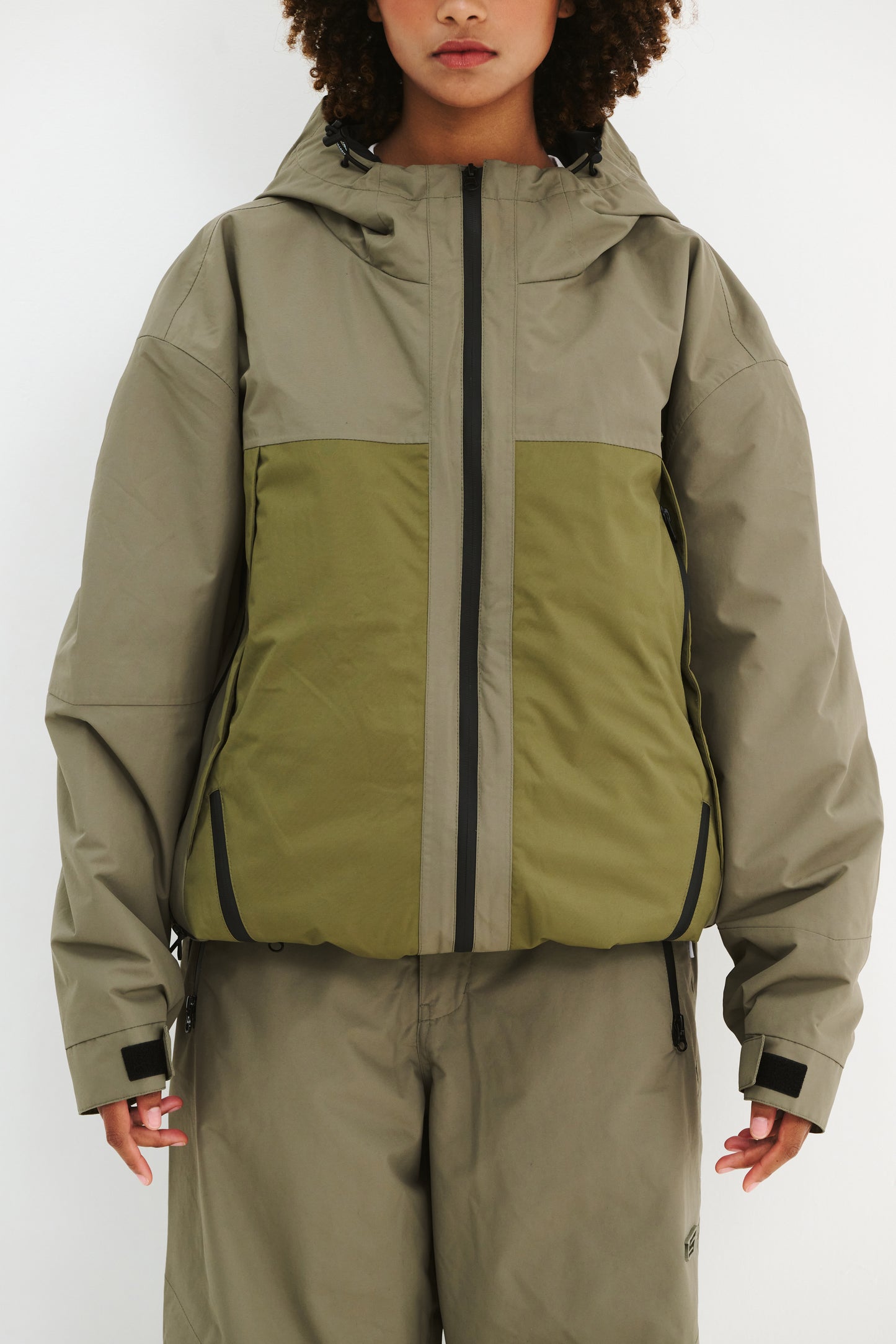 BSRABBIT SPECIAL HOODED SEAM SEALING JACKET KHAKI BSR2425FWJK001