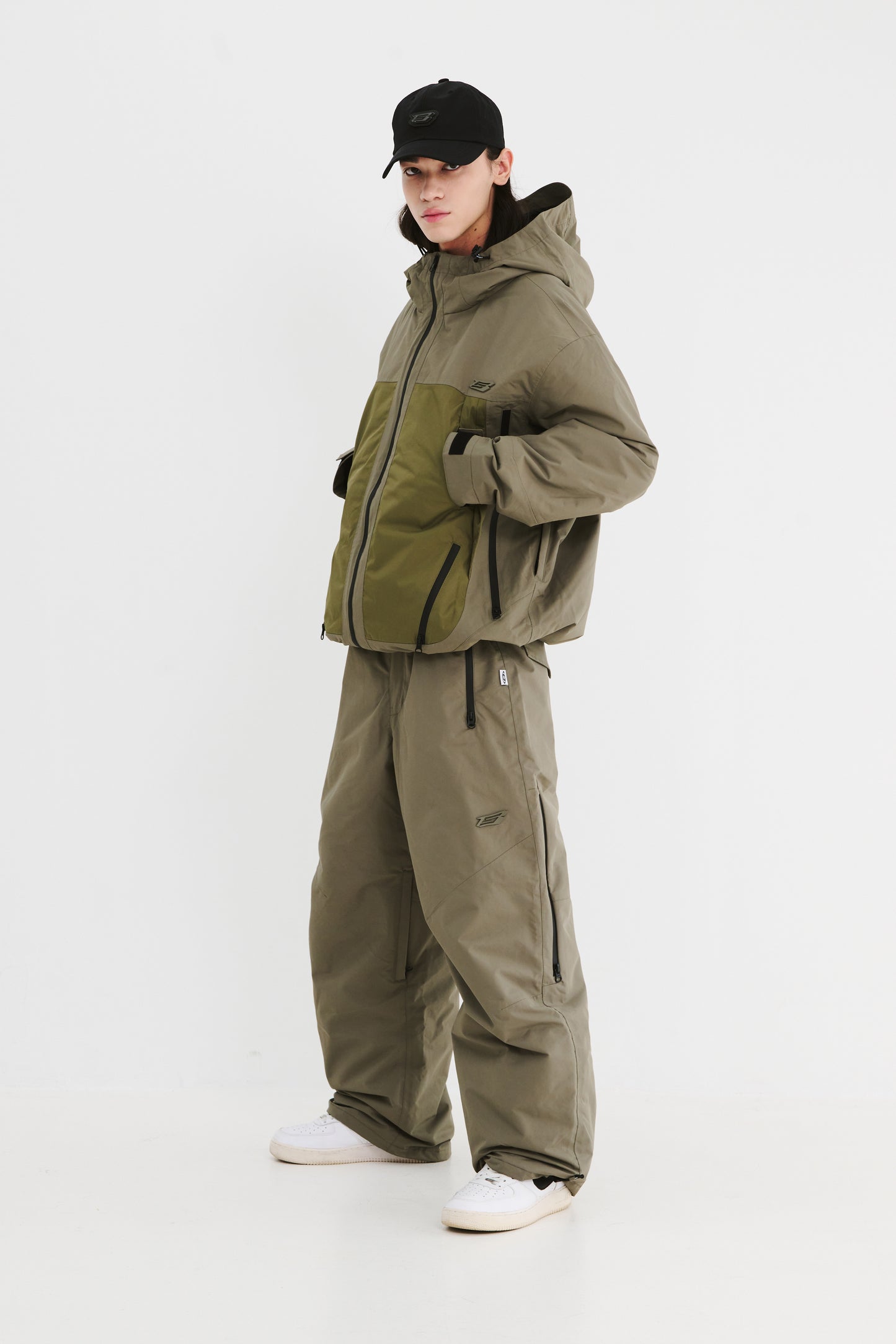 BSRABBIT SPECIAL SEAM SEALING WIDE VENTILATION PANTS KHAKI BSR2425FWPT001