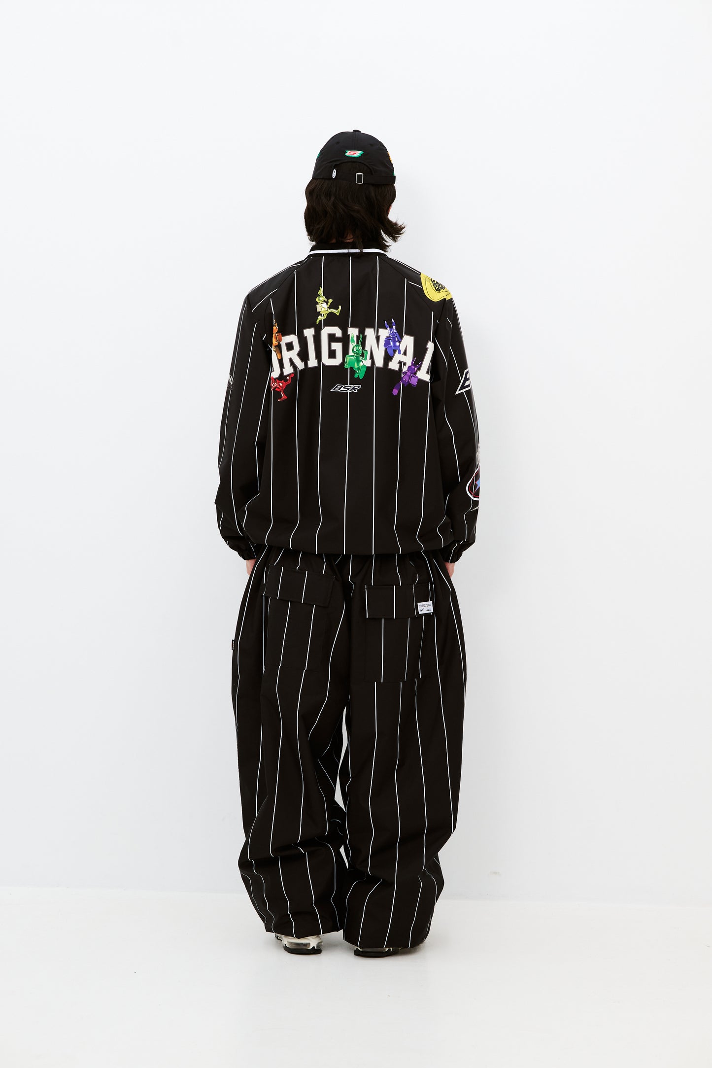 BSRABBIT STRIPE SPORTY SUPER WIDE JOGGER PANTS BLACK BSR2425FWPT055