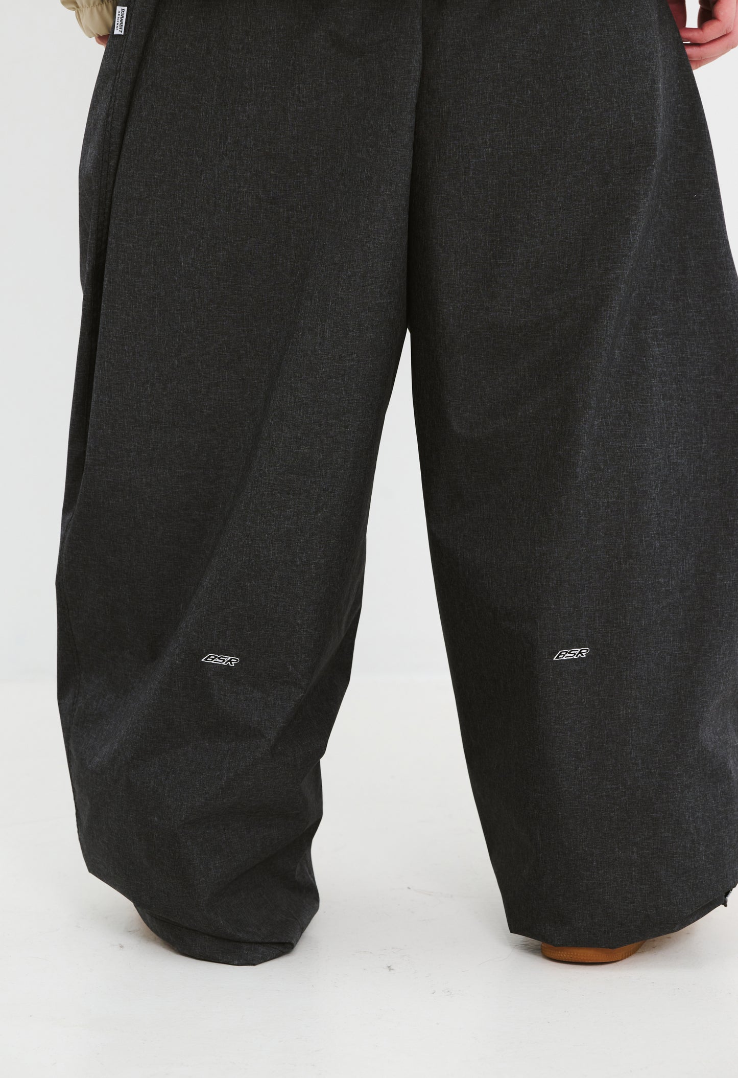 BSRABBIT SUIT SUPER WIDE VENTILATION PANTS CHARCOAL BSR2425FWPT063