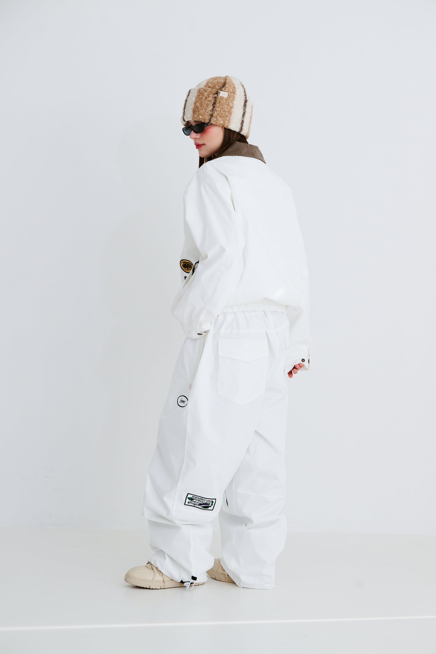 BSRABBIT VARIETY PATCH SUPER WIDE VENTILATION PANTS WHITE BSR2425FWPT057